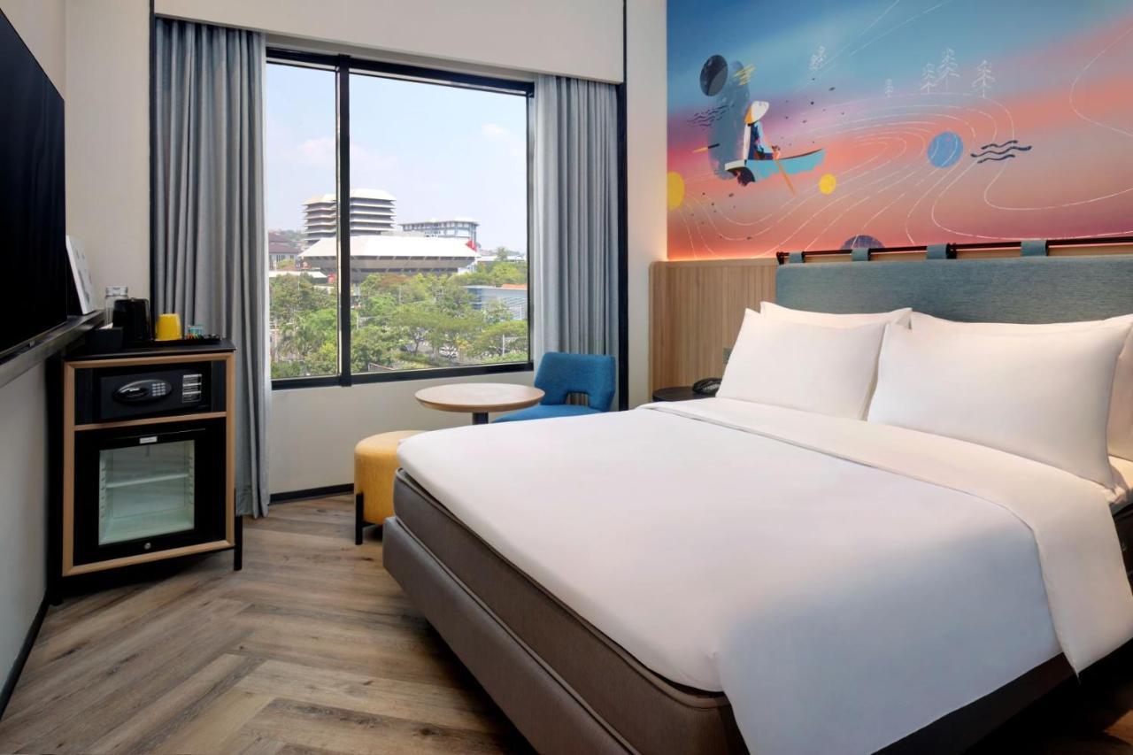 מלון Ibis Styles Semarang Simpang Lima מראה חיצוני תמונה